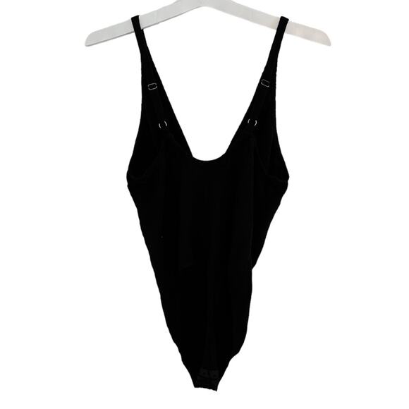 FREE PEOPLE Larissa Black Bodysuit size Medium ribbed knit - Picture 6 of 13